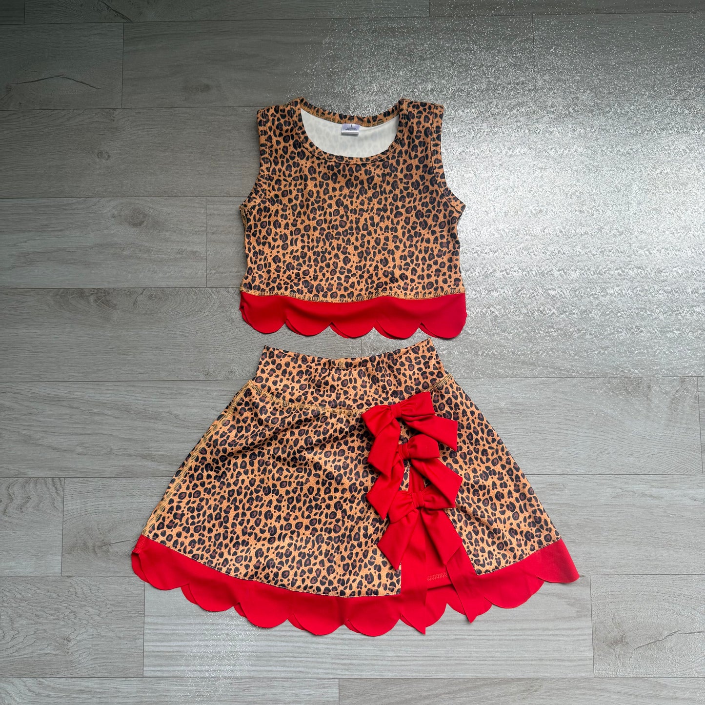 NO MOQ preorder GSD4234 Brown Leopard Red Bows Scalloped Sleeveless Skirts for Girls Yoga Sets 202607