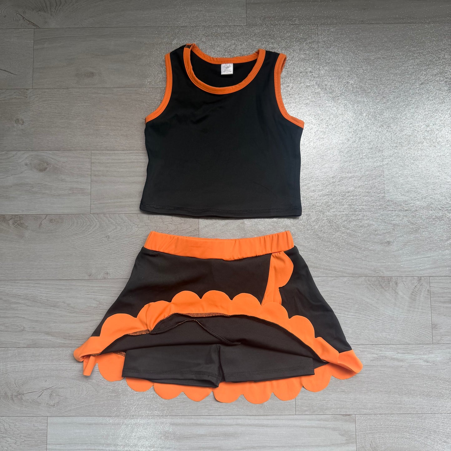 NO MOQ preorder GSD4259 Orange Scalloped Black Sleeveless Skirts for Girls Yoga Sets 202607