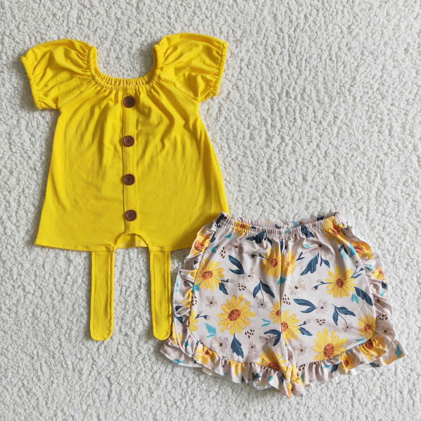 Clearance GSSO0035 Girls yellow floral short-sleeved shorts set