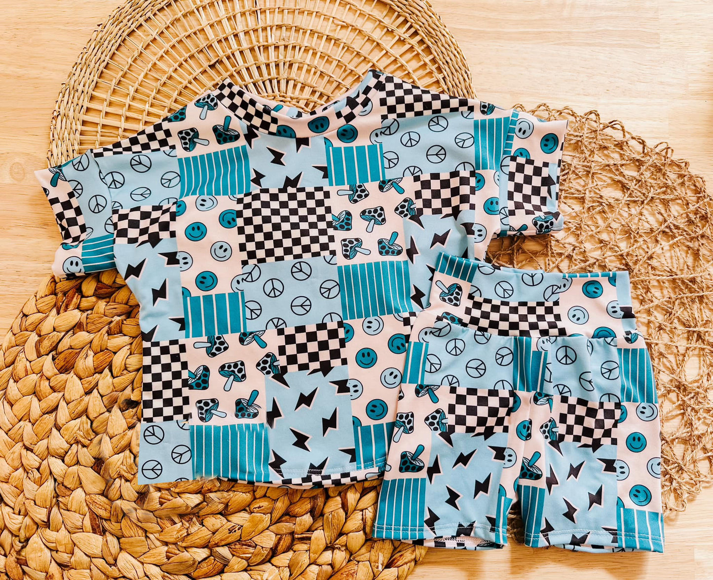 preorder GSSO2435 Smile Face Lightning Plaid Blue Short Sleeve Shorts Sets Girls Boutique Outfits 202504