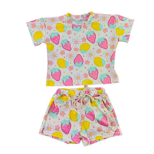 MOQ 5 PCS Preorder GSSO2860 Strawberry Flower Star Beige Short Sleeve Shorts Girls Sets 202511