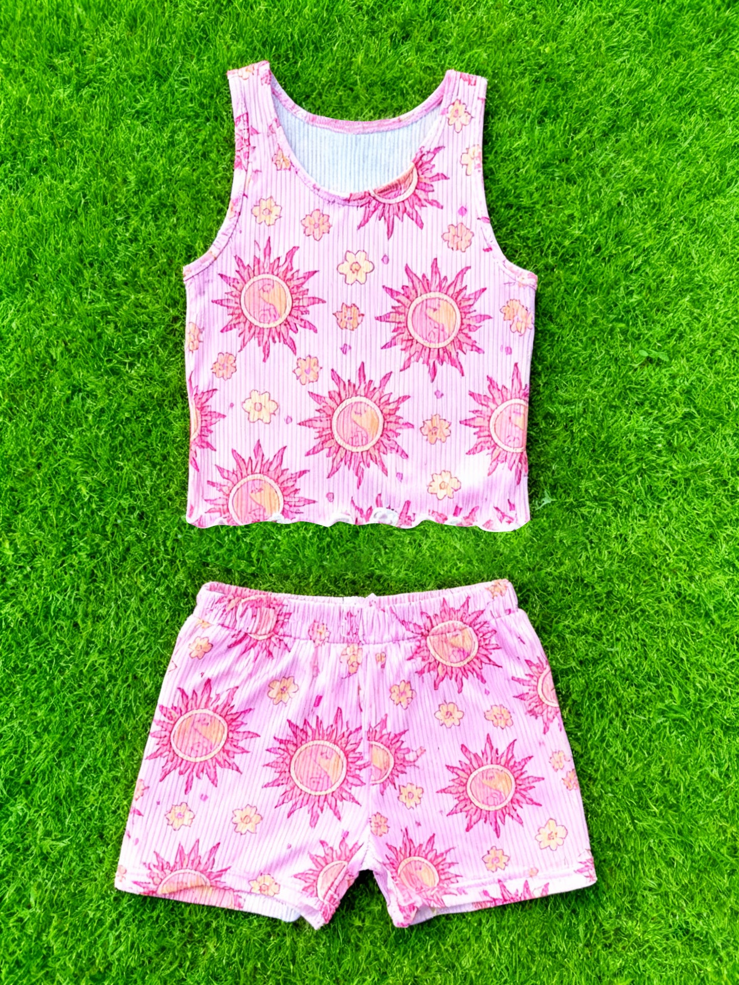 MOQ 5 PCS Preorder GSSO2898 Bagua Diagram Sunflower Sleeveless Shorts Girls Sets 202511