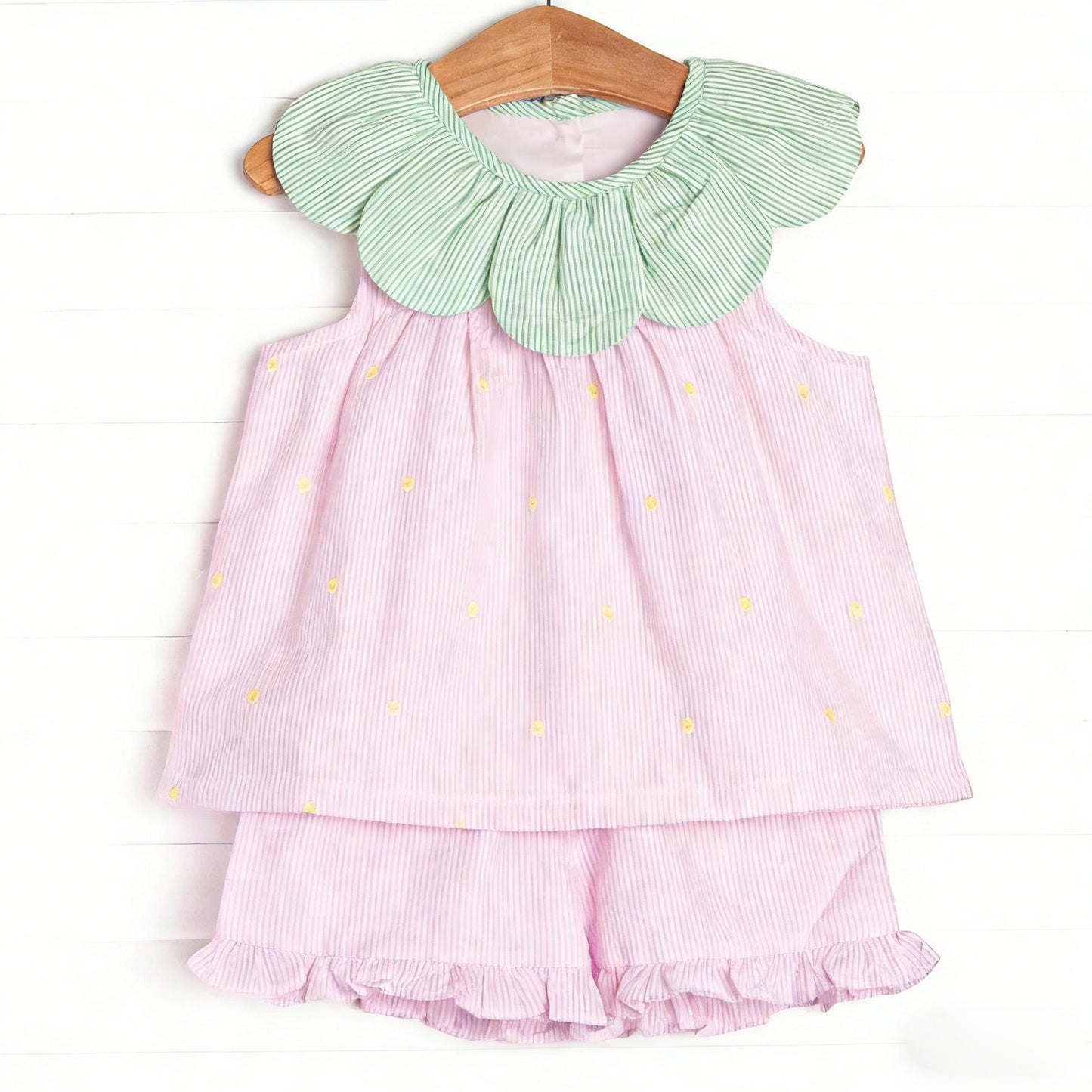 MOQ 5 PCS Preorder GSSO3362 Pink Green Stripe Flying Sleeve Shorts Girls Sets 202602