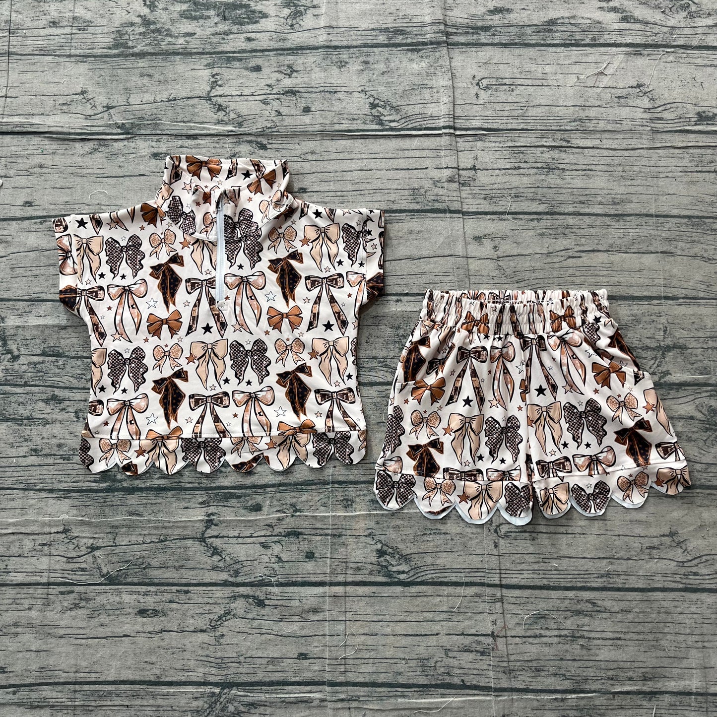 NO MOQ Preorder GSSO3696 Bows Star Khaki Wave Ruffle Zip Short Sleeve Shorts Girls Sets 202605