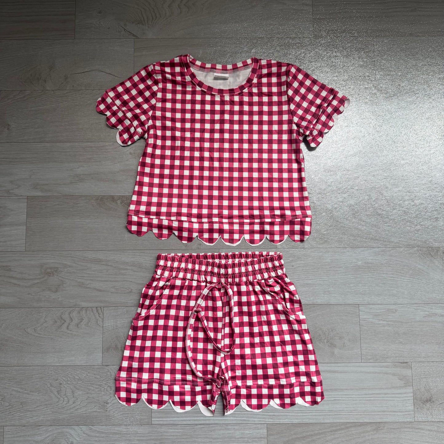 NO MOQ Preorder GSSO3836 Dark Red Plaid Scalloped Short Sleeve Shorts Girls Sets 202607