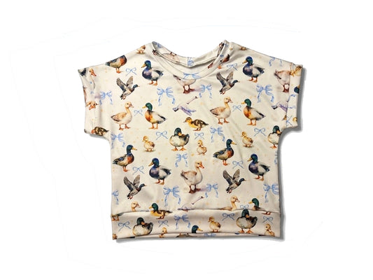 MOQ 5 PCS Preorder GT1621 Ducks Bows Beige Short Sleeve Girls Tops 202604