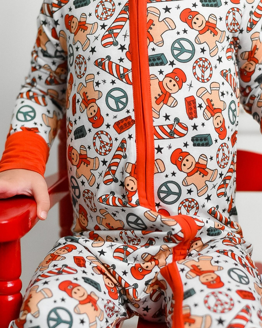 Preorder LR1418 NO MOQ Skateboard Gingerbread Man Stars red and white zip-up long-sleeved onesie