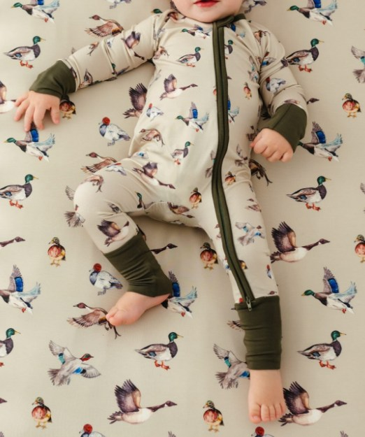 Preorder LR1880 Duck Army green zip-up long-sleeved onesie