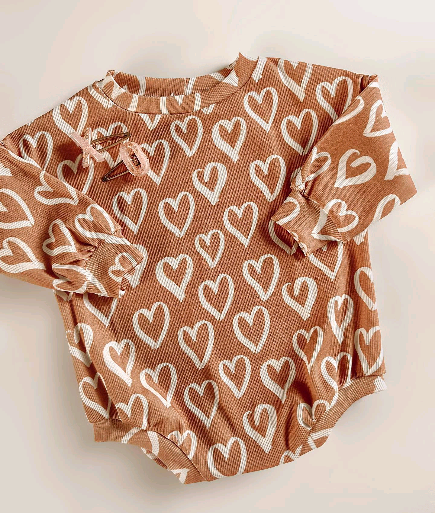 Preorder LR1949 Love brown long-sleeved onesie