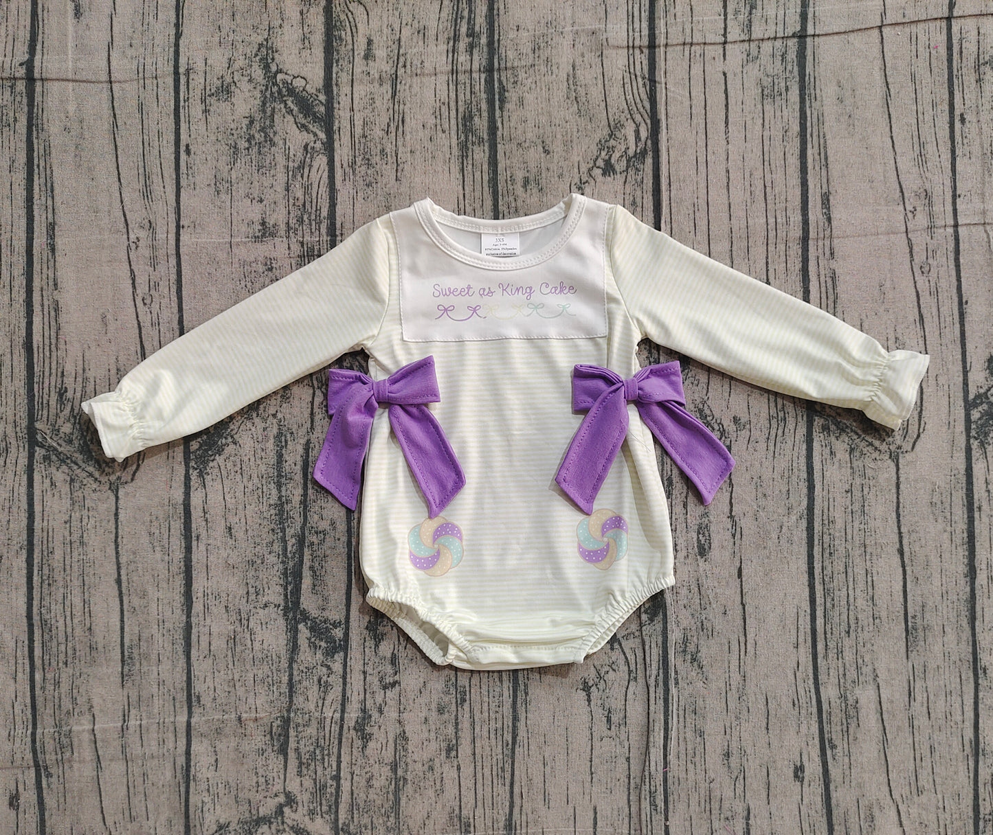 NO MOQ Preorder LR2770 Mardi Gras Yellow Green Stripe Purple Bows Long-Sleeved Girls Bubble Romper 202511