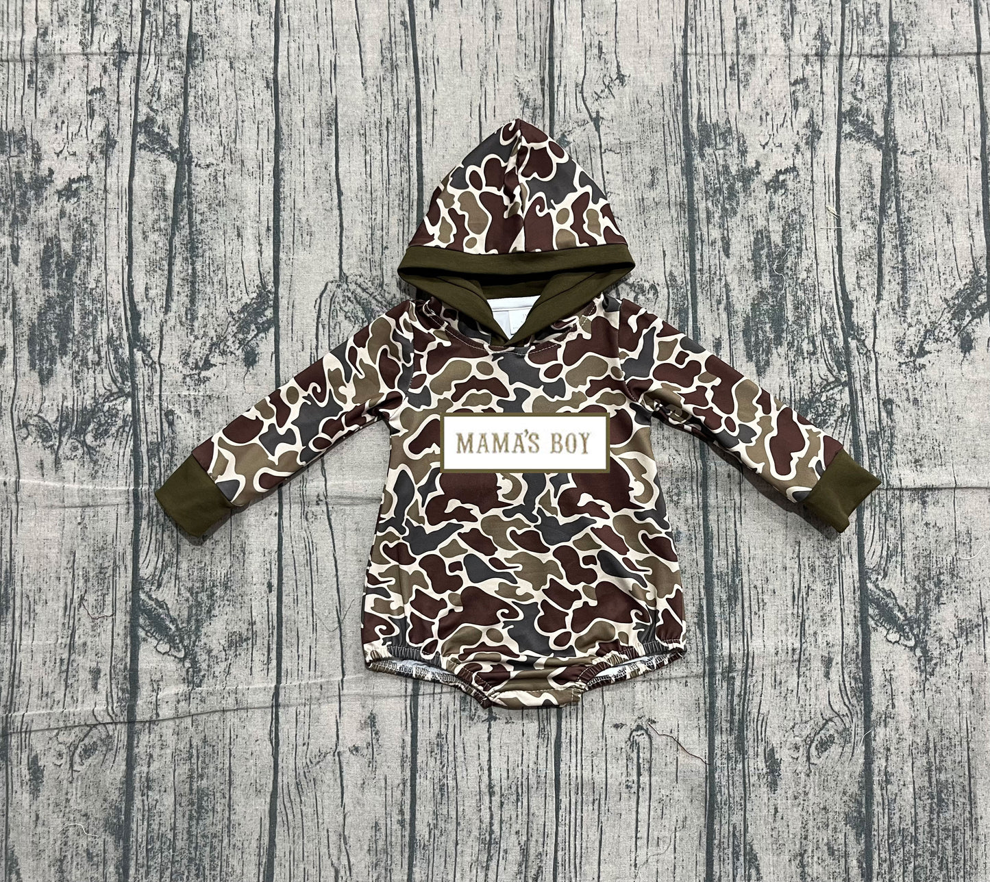 NO MOQ preorder LR2791 Embroidered MAMA'S BOY Army Green Camouflage Hooded Long-Sleeved Boys Bubble Romper 202510