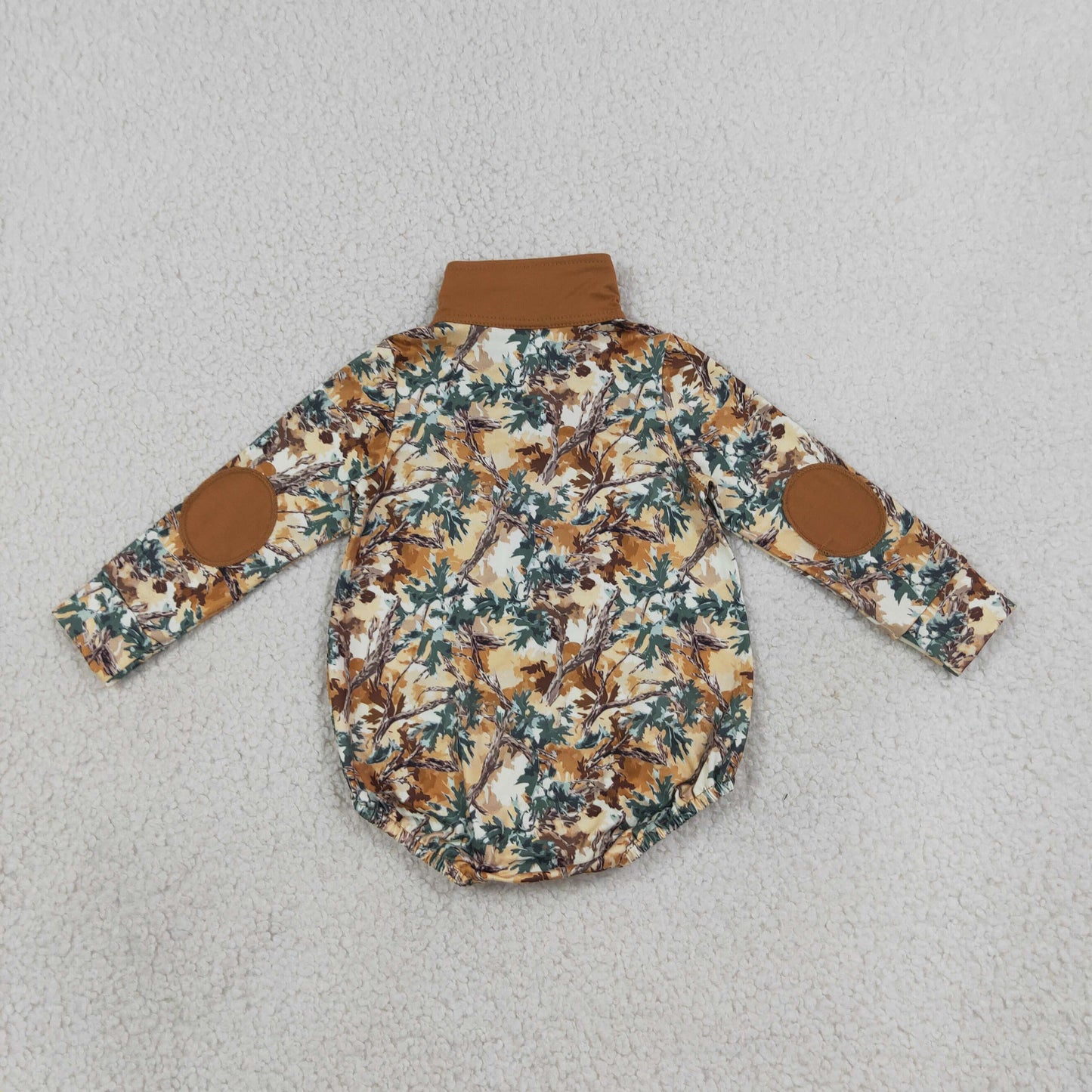 LR3048 Hunting Camo Branches Zipper Baby Boys Romper