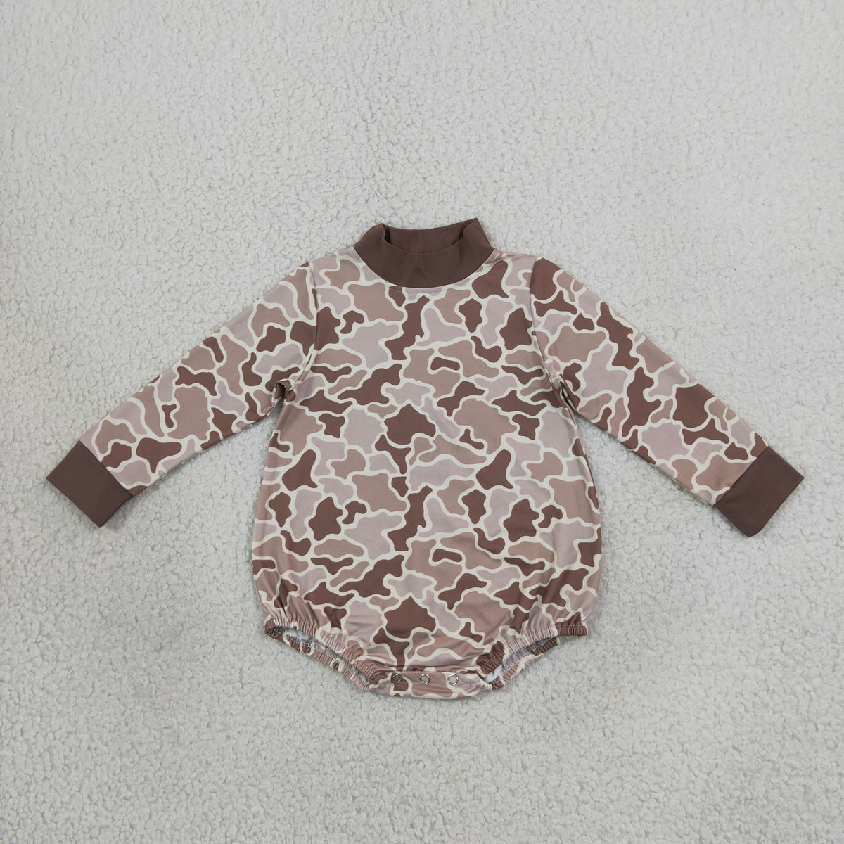 LR3263 Hunting Camo Middle Neckline Baby Bubble Romper