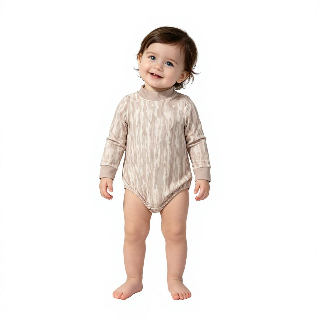 LR3306 Hunting Camo Middle Neckline Yoga Baby Bubble Romper