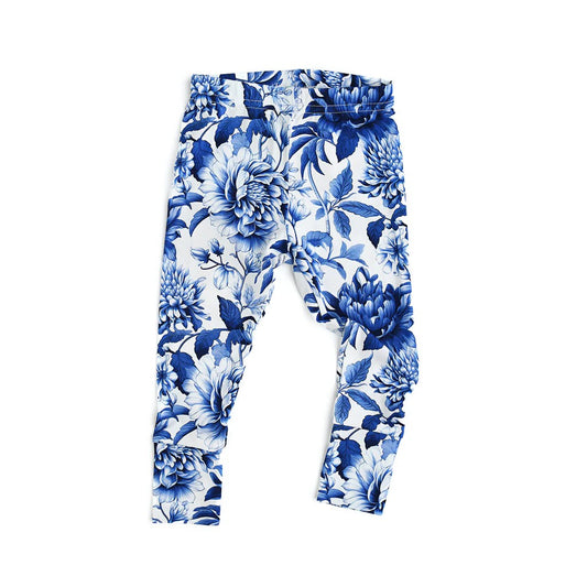 Preorder P0642 Blue flowers White pants