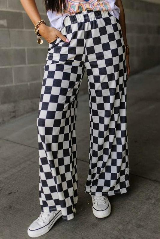 Preorder P0647 Black and white plaid pants for adult women