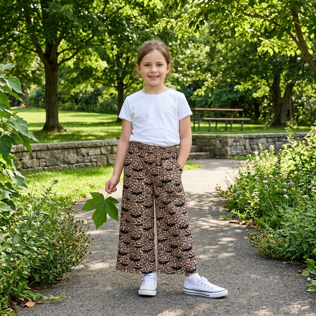 P1133 Halloween Bats Leopard Girls Wide Leg Pants