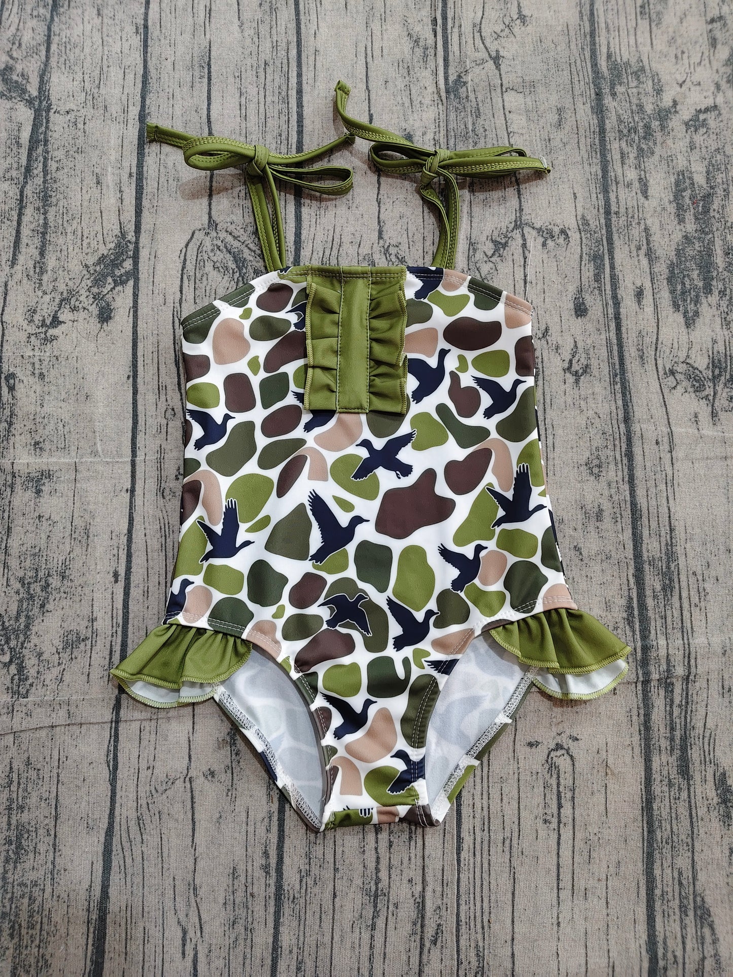 NO MOQ Preorder S0744 Duck Hunting Camouflage Dark Green Ruffle Sleeveless Bubble Romper Girls Swimsuits 202604