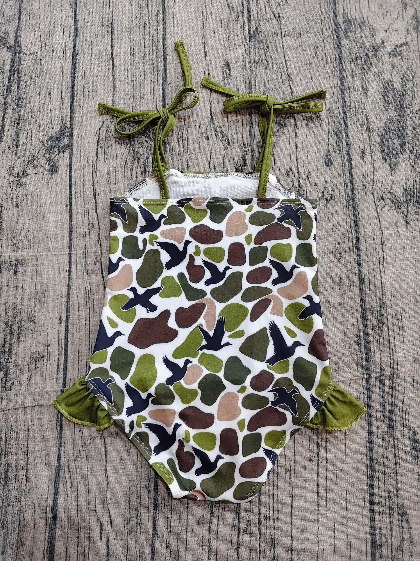 NO MOQ Preorder S0744 Duck Hunting Camouflage Dark Green Ruffle Sleeveless Bubble Romper Girls Swimsuits 202604