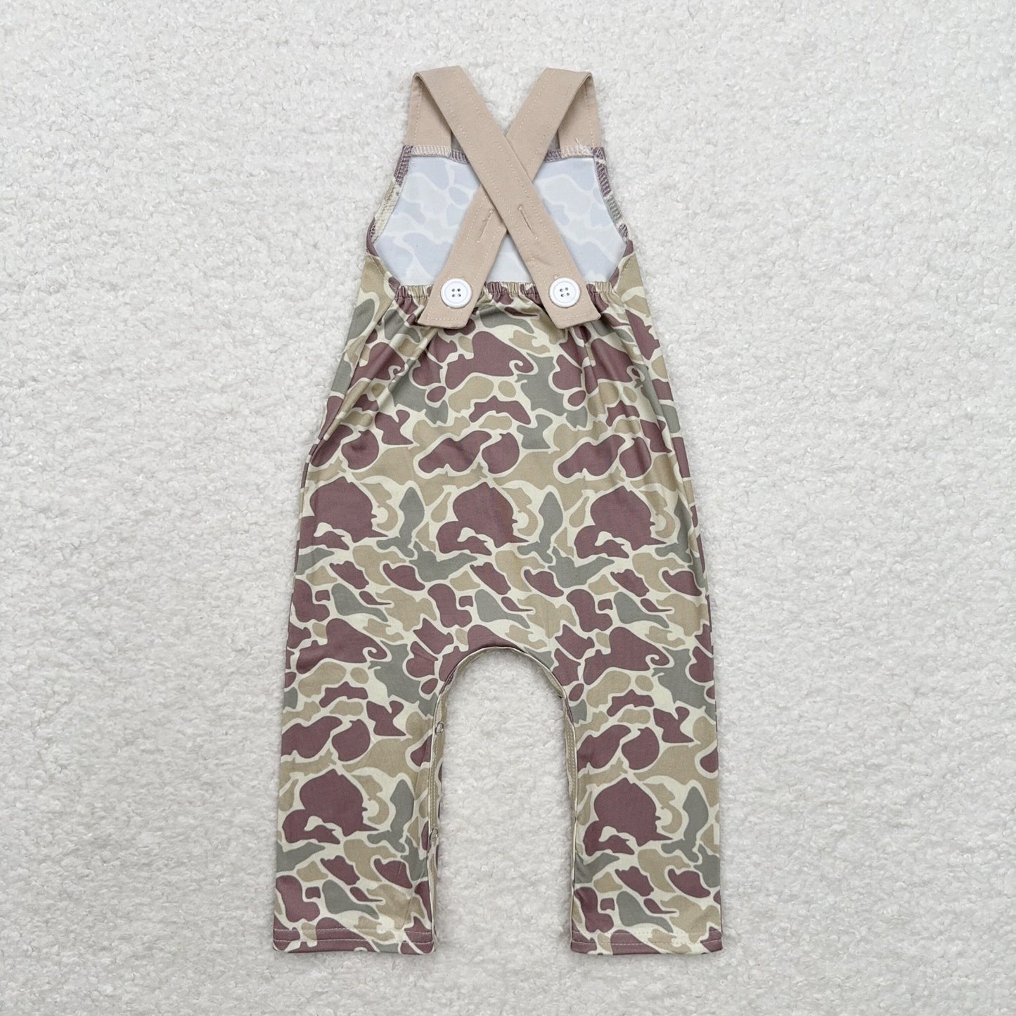 SR1913 Embroidered deer head pocket camo sleeveless onesie