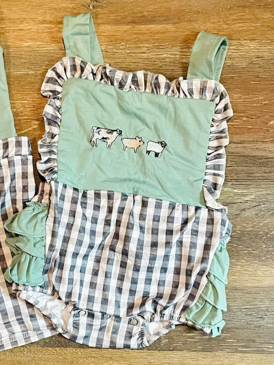 MOQ 5 preorder SR3412 Cow Pig Sheep Farm Animals Gray Plaid Ruffle Green Sleeveless Girls Romper 202510