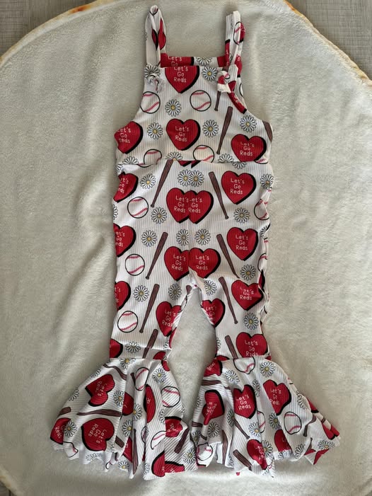 MOQ 5 PCS Preorder SR3548 Love Flower Baseball Sleeveless Girls Overalls Jumpsuits 202511