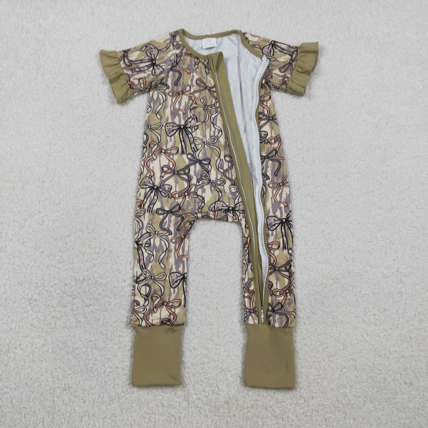 SR3931 Bows Army Green Camouflage Ruffle Zip Short Sleeve Girls Romper 202602 RTS