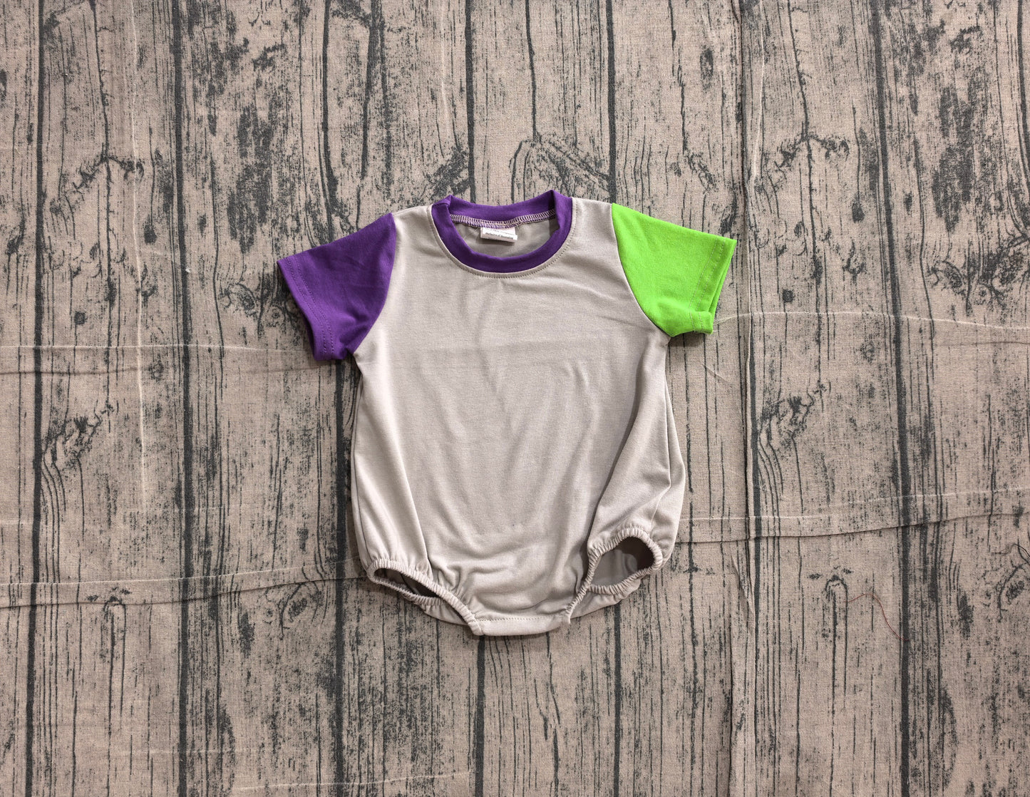 NO MOQ preorder SR4271 Purple Green Gray Patchwork Short Sleeve Girls & Boys Bubble Romper 202606