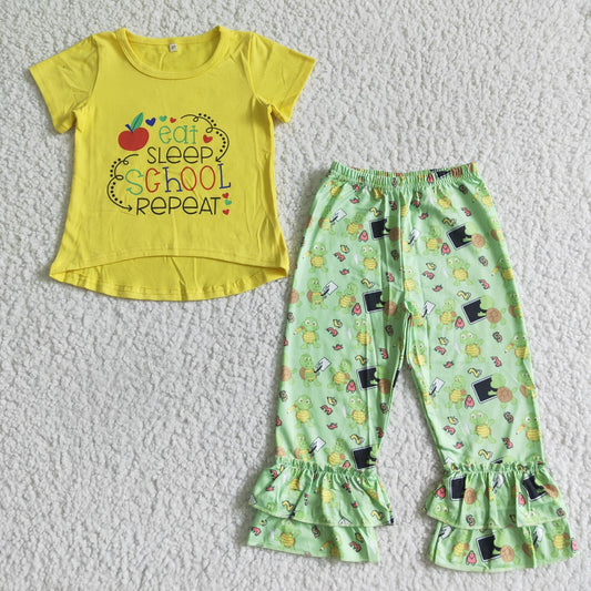 C15-31-1 Back To School Yellow Green Eat Apple Girls Short Sleeve Pants Outfits