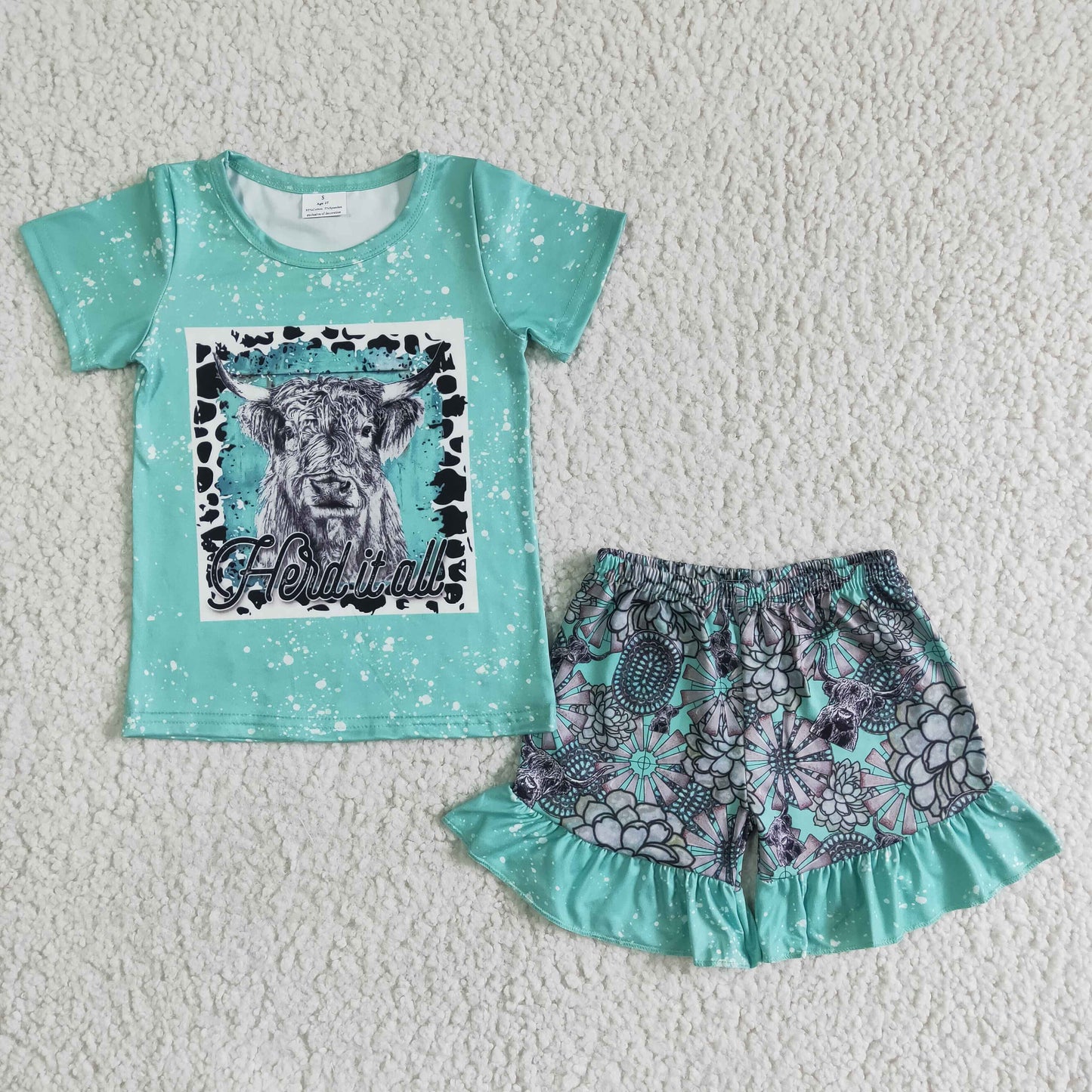 GSSO0066 Blue Highland Cows Girls Short Sleeve Shorts Outfits