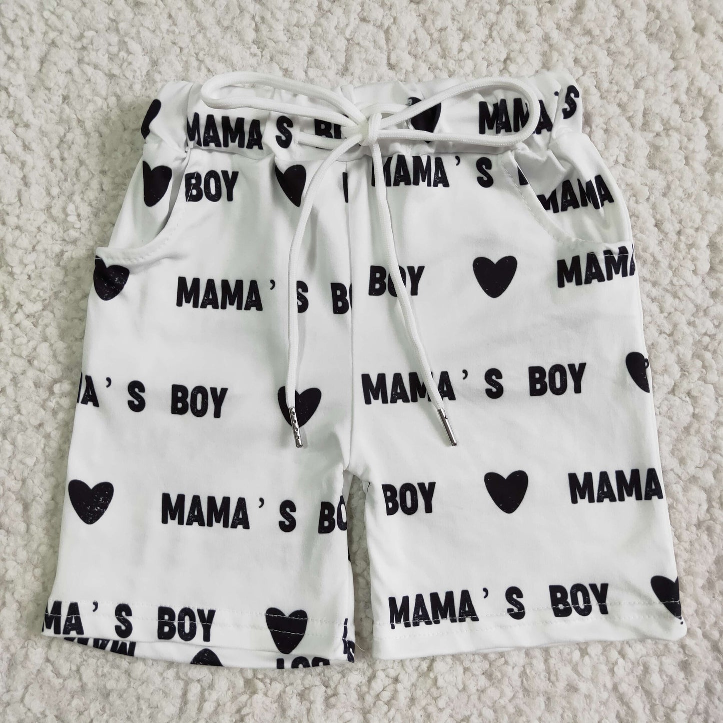 SS0020 Mama‘s Boy Love Heart Black White Boys Shorts Pants