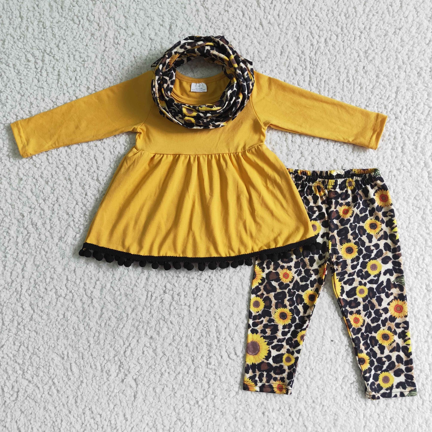 6 A20-30 Yellow Leopard Sunflower With Bow 3pcs Tunic Girls Long Sleeve Pants Outfits