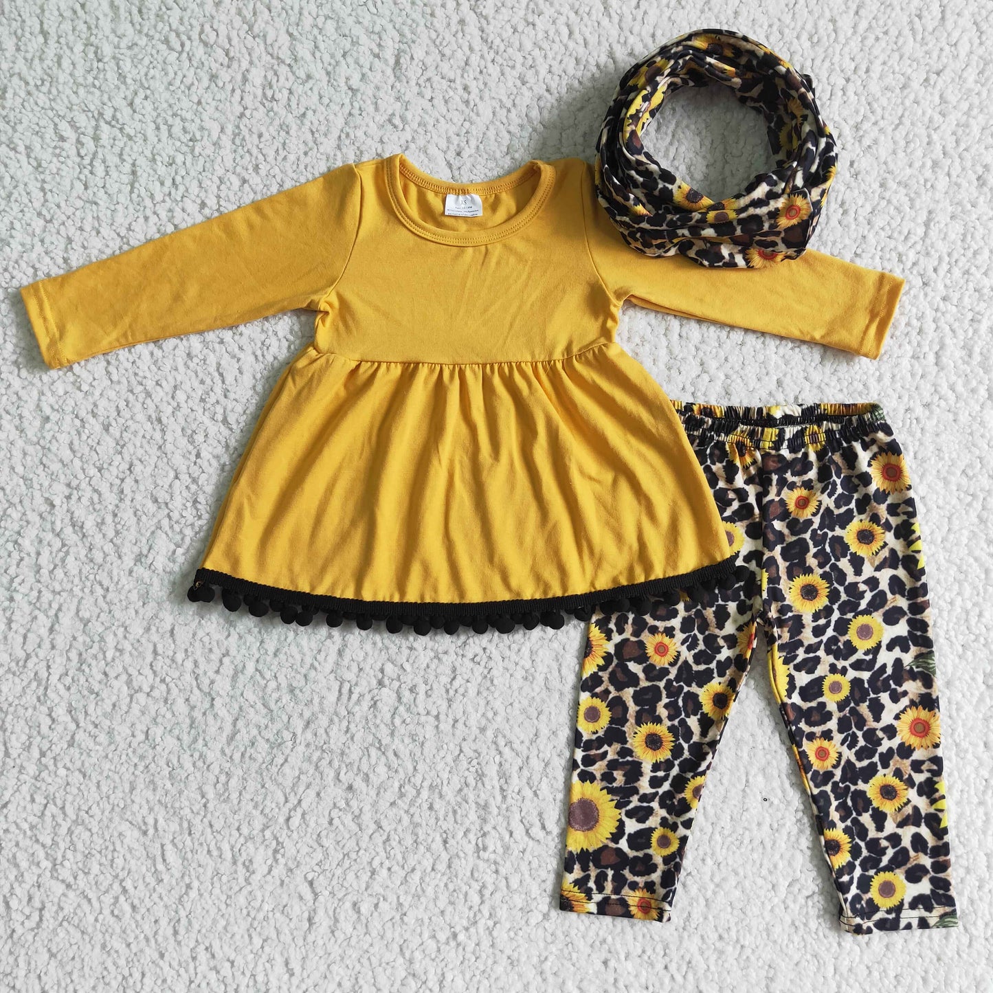 6 A20-30 Yellow Leopard Sunflower With Bow 3pcs Tunic Girls Long Sleeve Pants Outfits