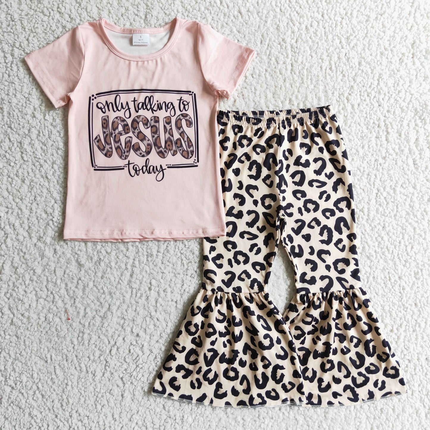 GSPO0226 Christmas Only Talking To Jesus Today Leopard Pink Girls Short Sleeve Bell Bottom Pants Outfits