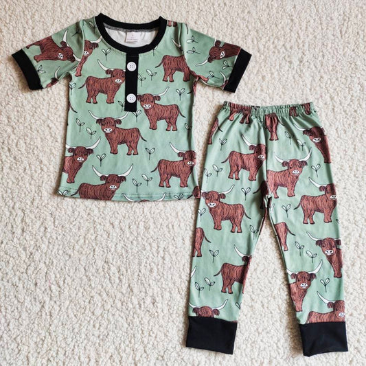 B9-25 Green Cow Heifer Pajamas Boys Short Sleeve Pants Outfits